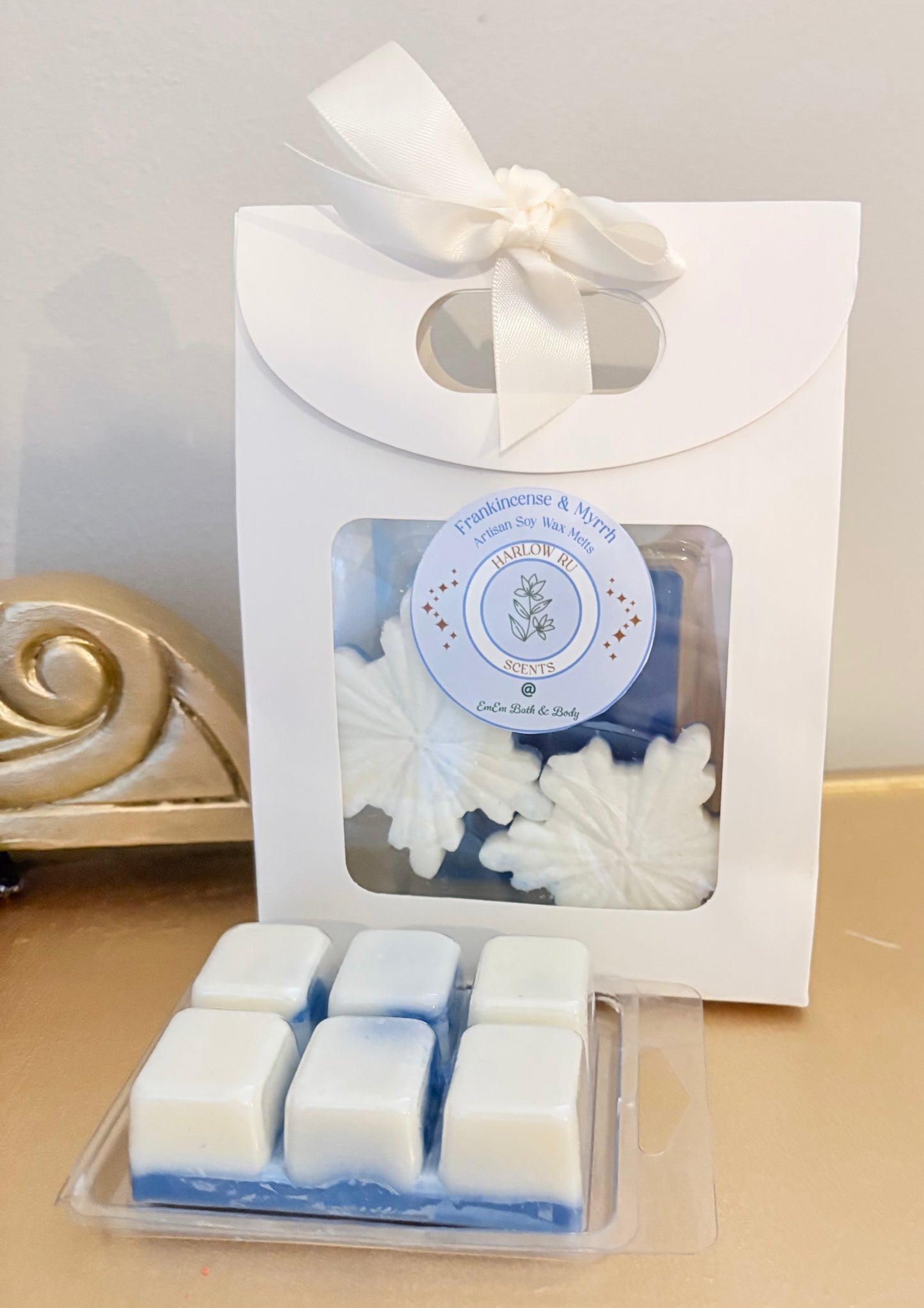 Frankincense & Myrrh Hand-Poured Wax Melts by Harlow Ru