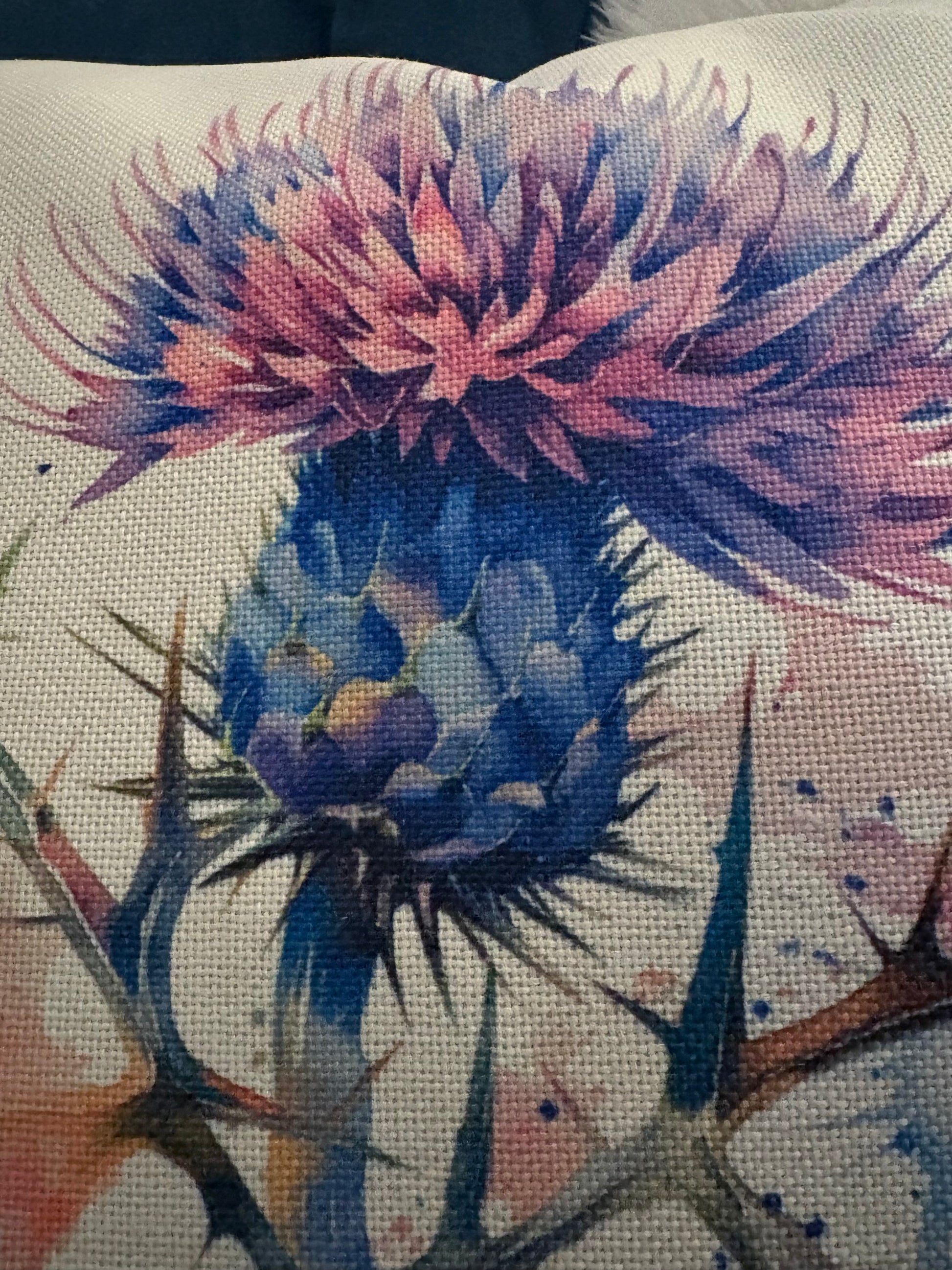 Scottish Thistle Cushion 40x40cm - Watercolour Linen Look Cushion with Filler
