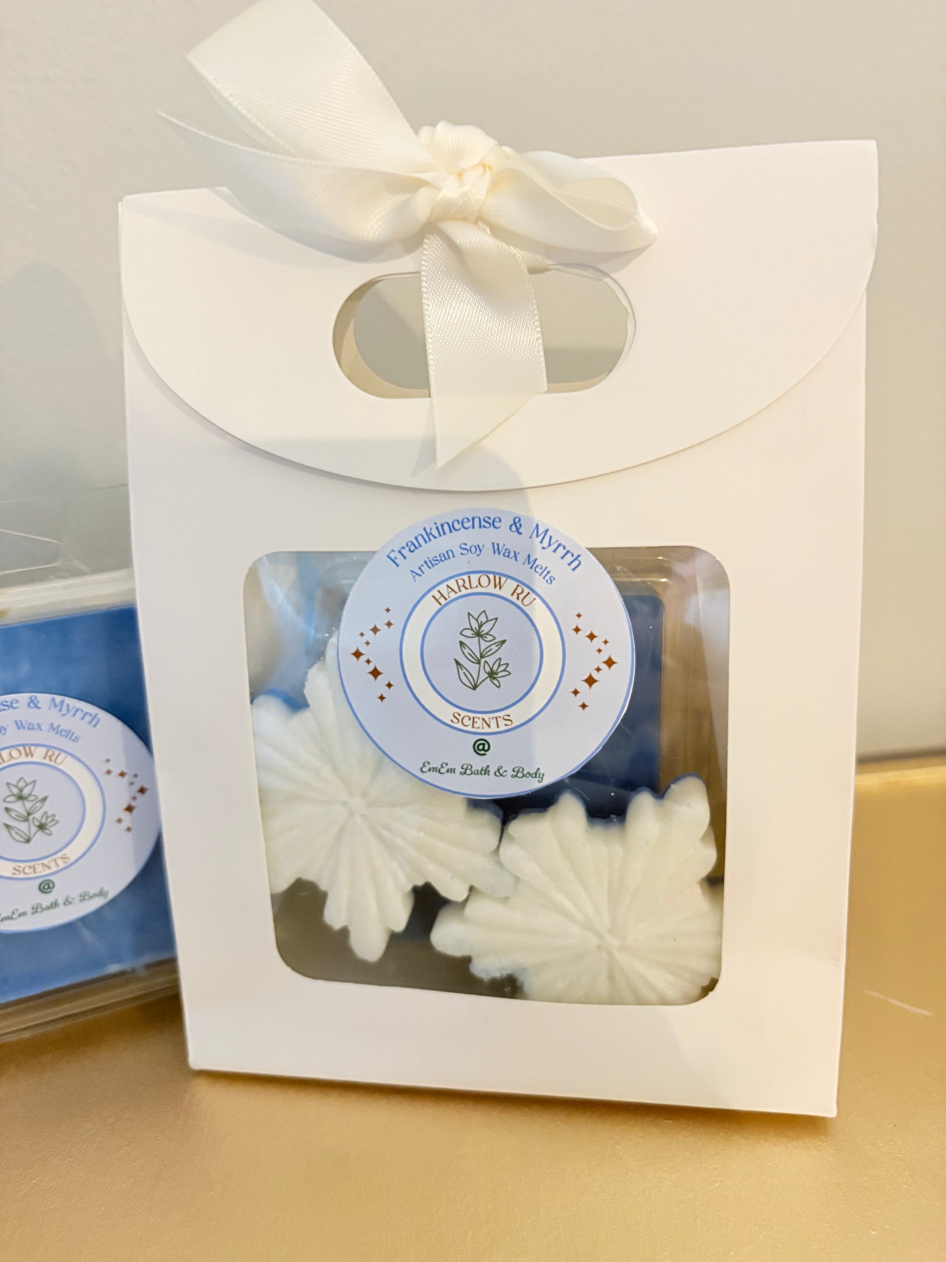 Frankincense & Myrrh Hand-Poured Wax Melts by Harlow Ru