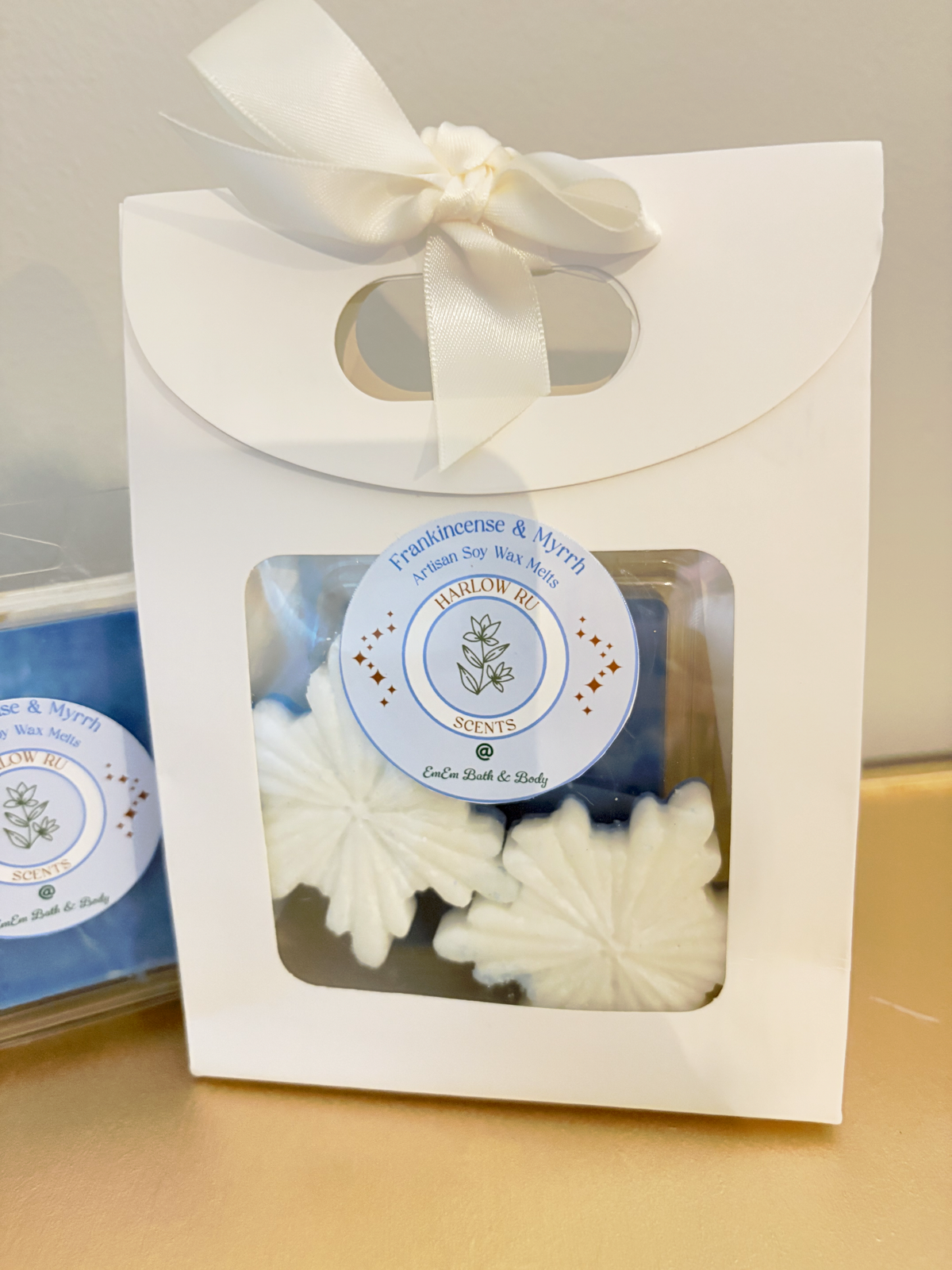 Frankincense & Myrrh Hand-Poured Wax Melts by Harlow Ru