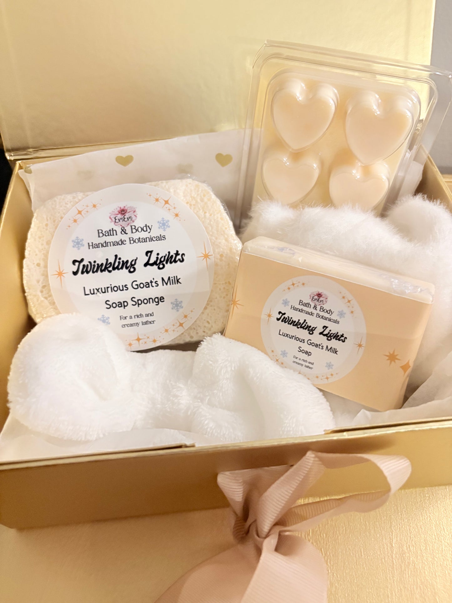 Twinkling Lights Pamper Gift Box with Soap & Wax Melts