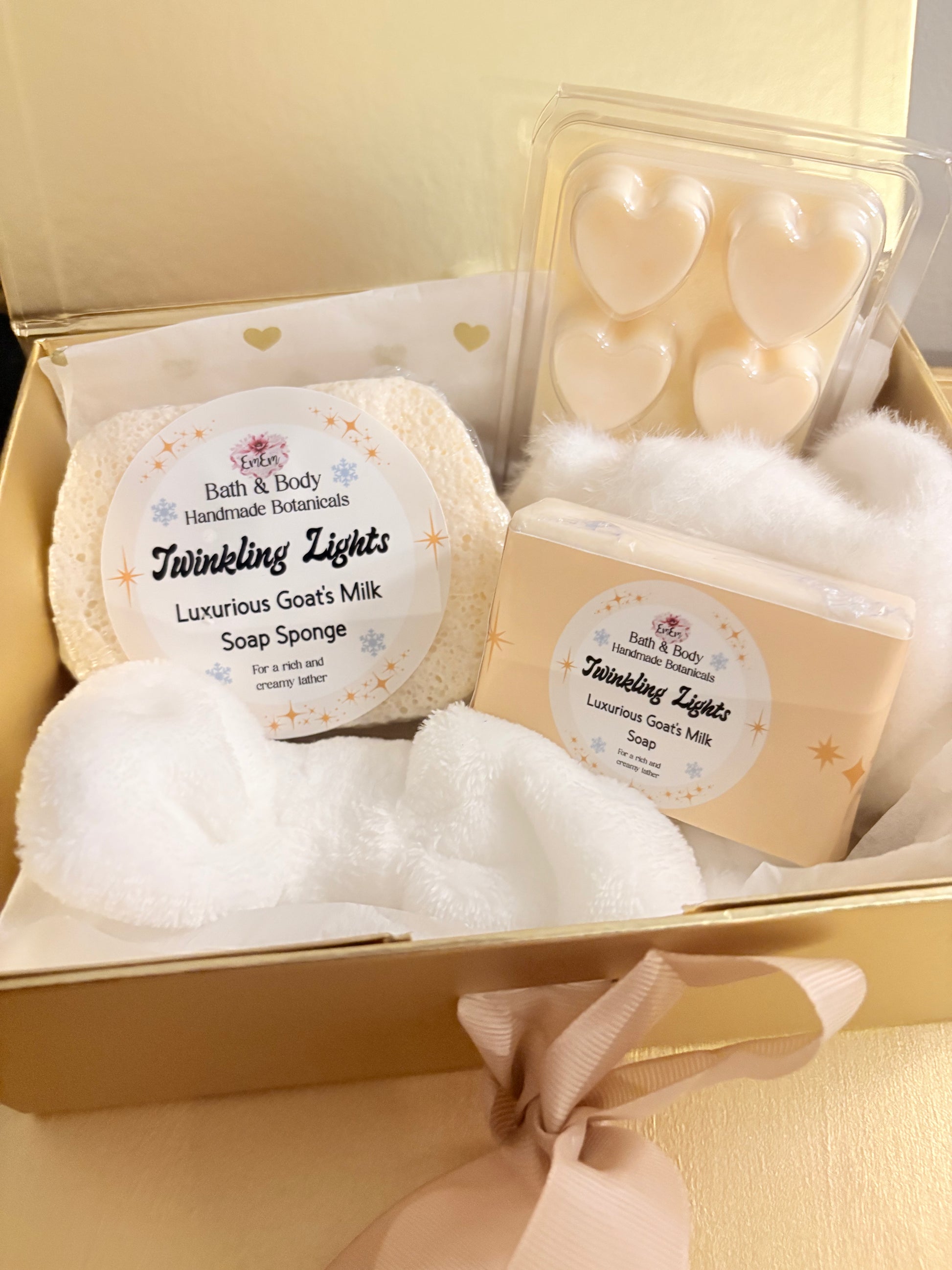 Twinkling Lights Pamper Gift Box with Soap & Wax Melts