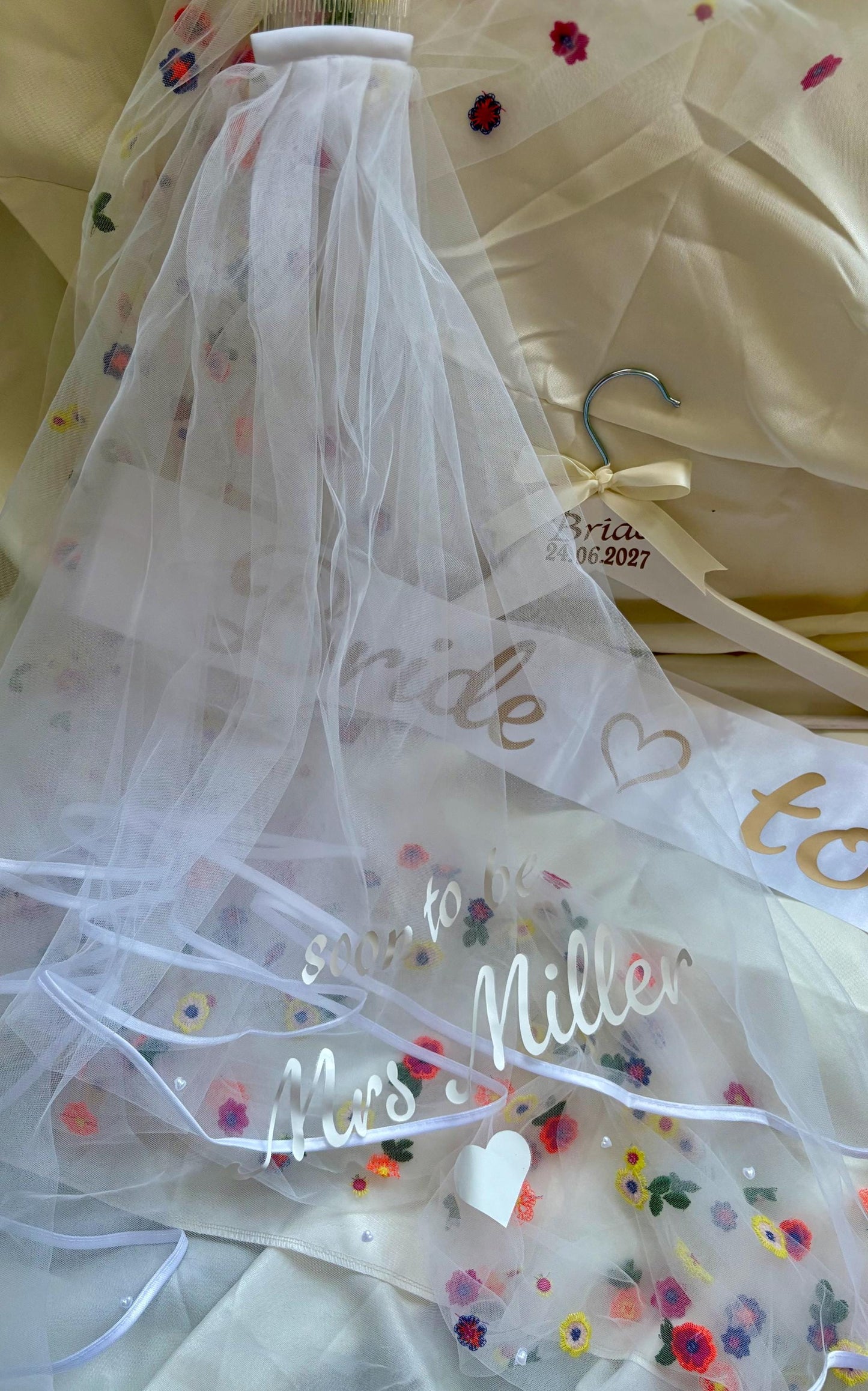 Personalised hen party veil with matching sash, also comes with a Bride hanger, perfect gift for Bride to be