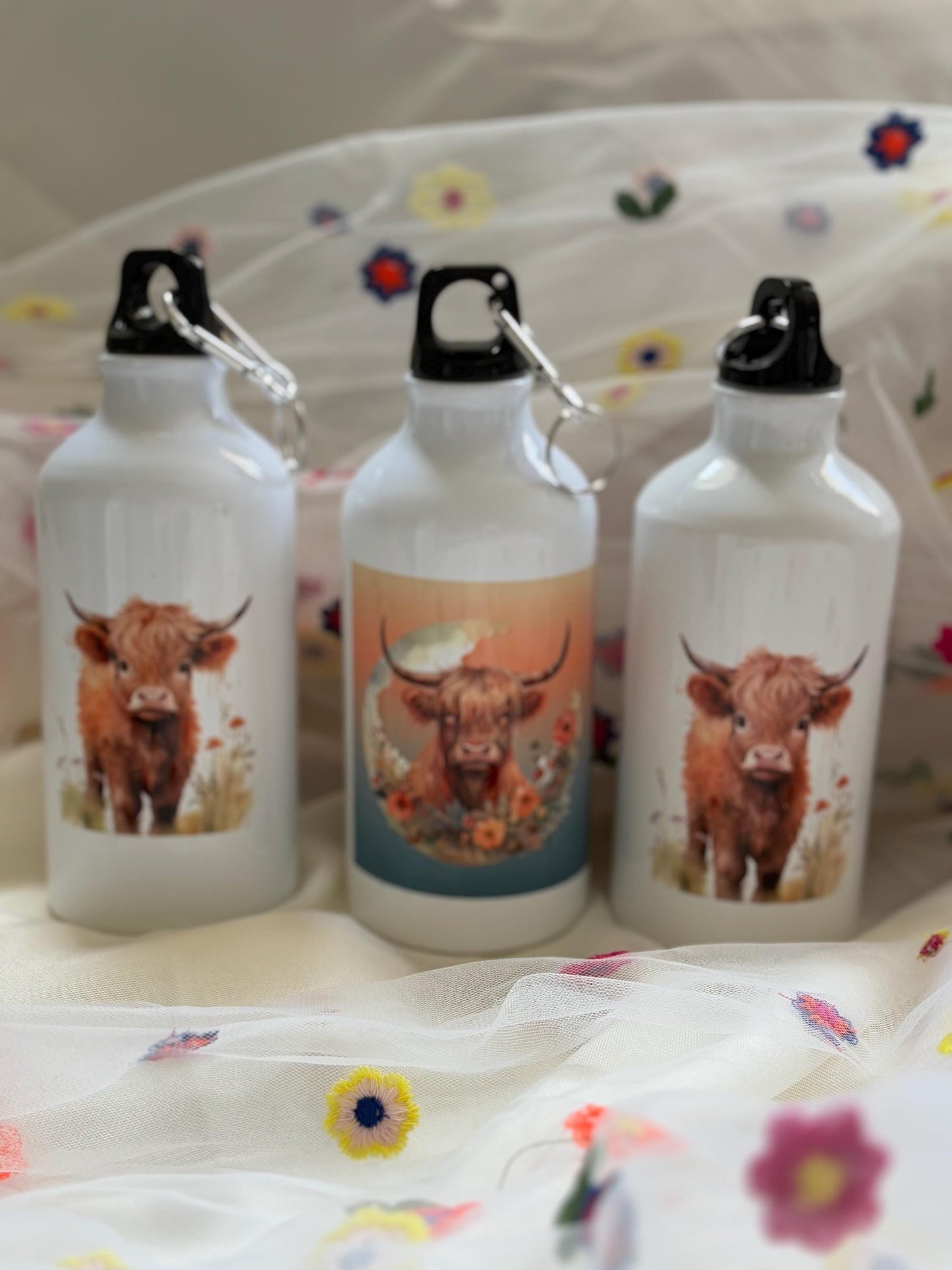 Highland Cow Stainless Steel Water Bottle - 500ml with Carabiner Clip