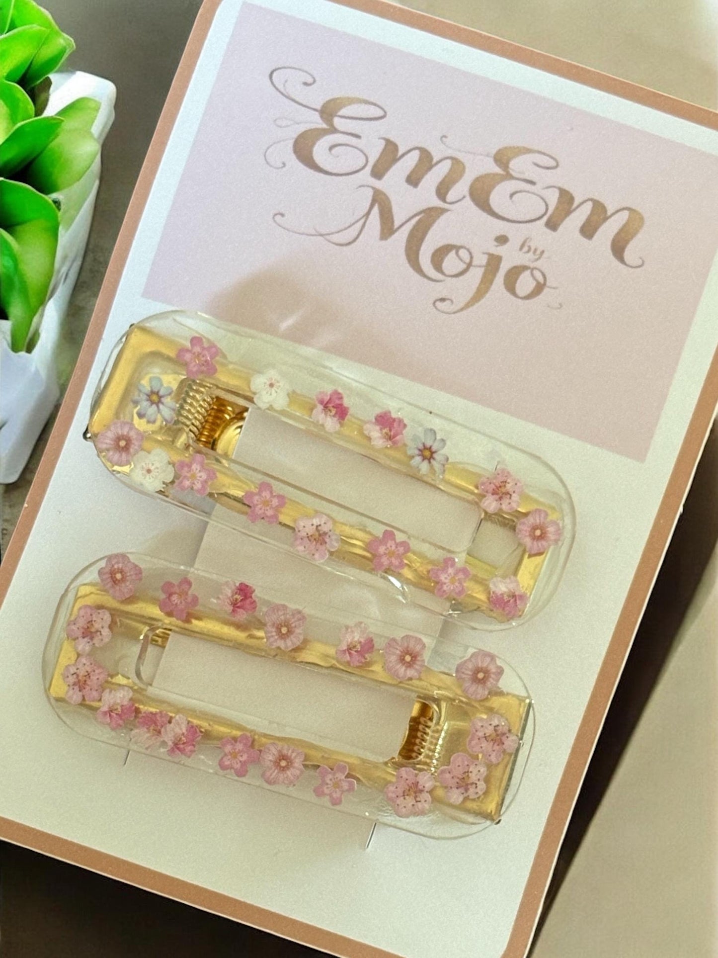 Summer Blossom Resin Hair Clips- Set of 2, Fresh Floral Fashion Accessories.